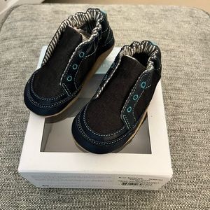 Robeez Soft Soles Baby Shoes (new in box)